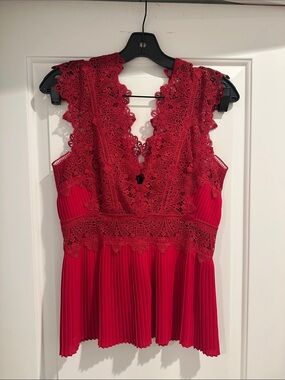 Yigal Azrouel Red Crochet Lace Pleated Women’s Top, US4